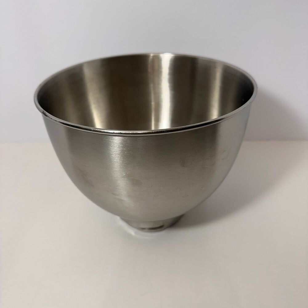KitchenAid Stainless Steel Mixing Bowl 4.5 QT. Twist Lock Model